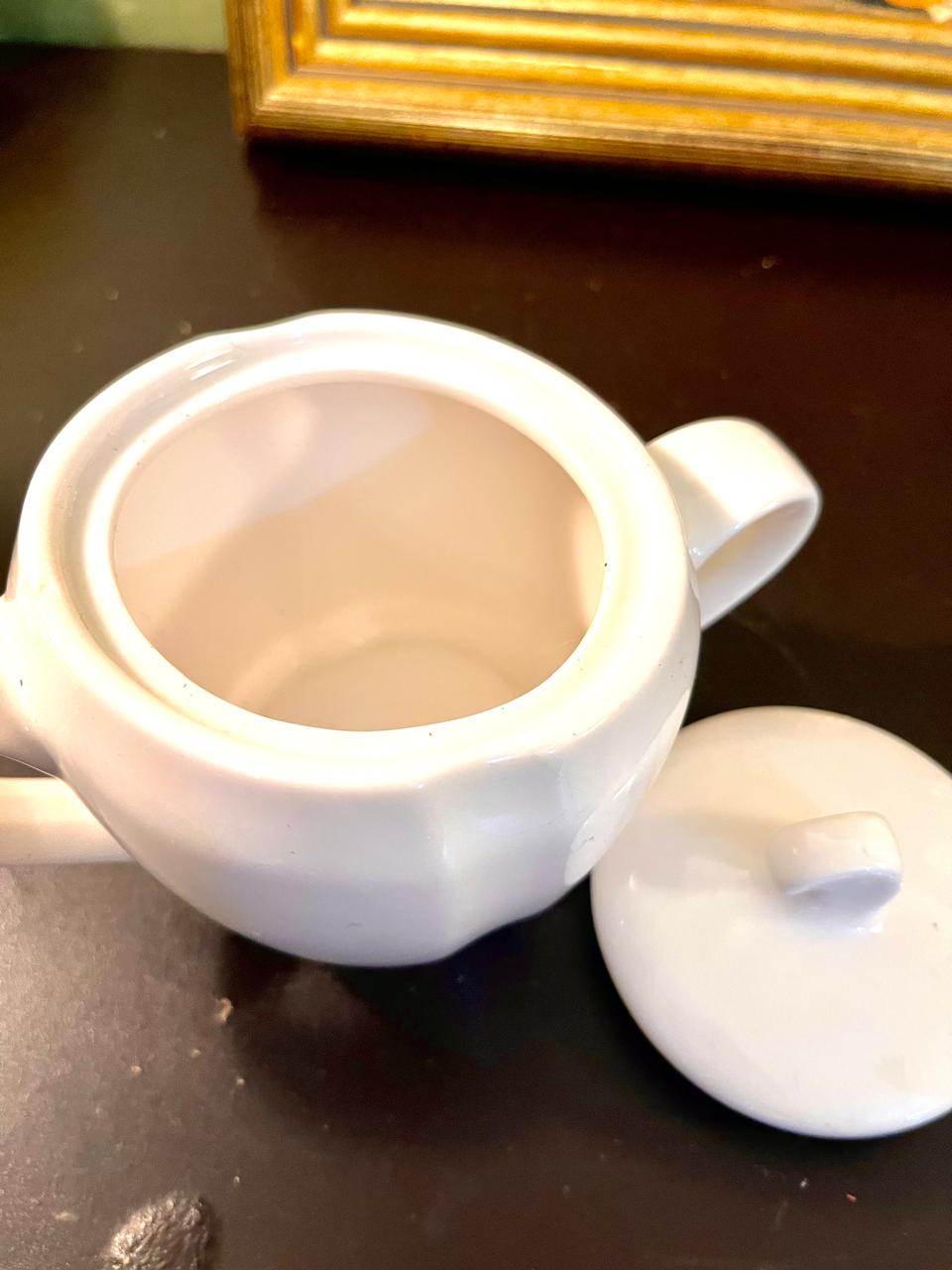 Vintage White Double-Handle Porcelain Sugar Bowl – 4 Inch