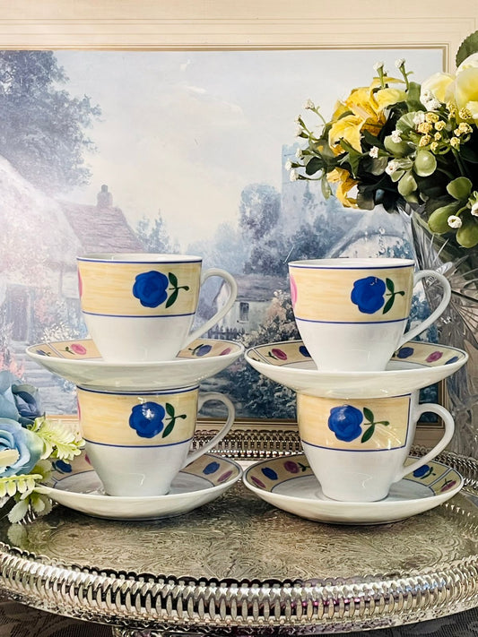 Studio Concept Floral Teacup Set – 4 Cups & Saucers