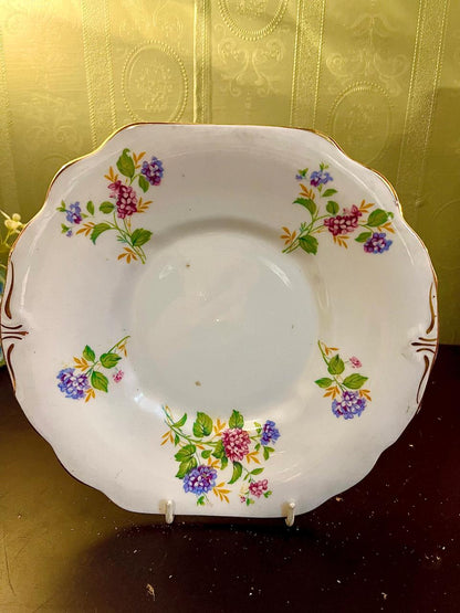 Vintage Floral Scalloped Serving Bowl Porcelain Vegetable Dish Gold Trim 9 Inch