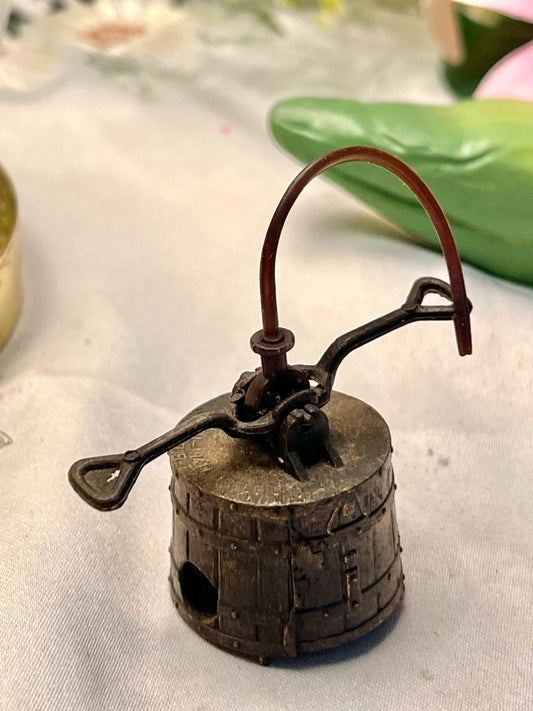 Vintage Miniature Metal Well Pump Decor 8 cm
