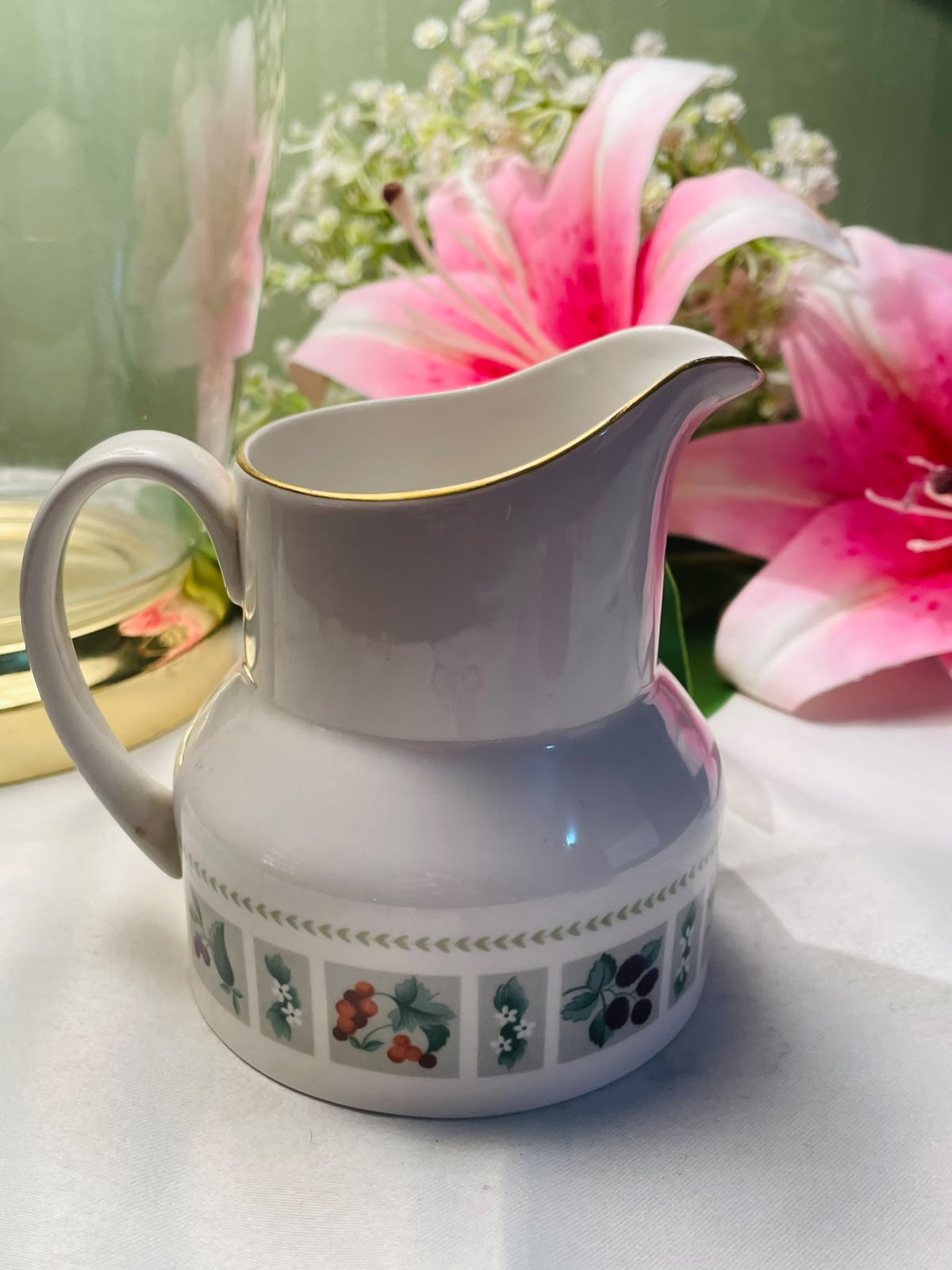 Vintage Royal Doulton Tapestry T.C.1024 Ceramic Jug England Approx. 11 cm