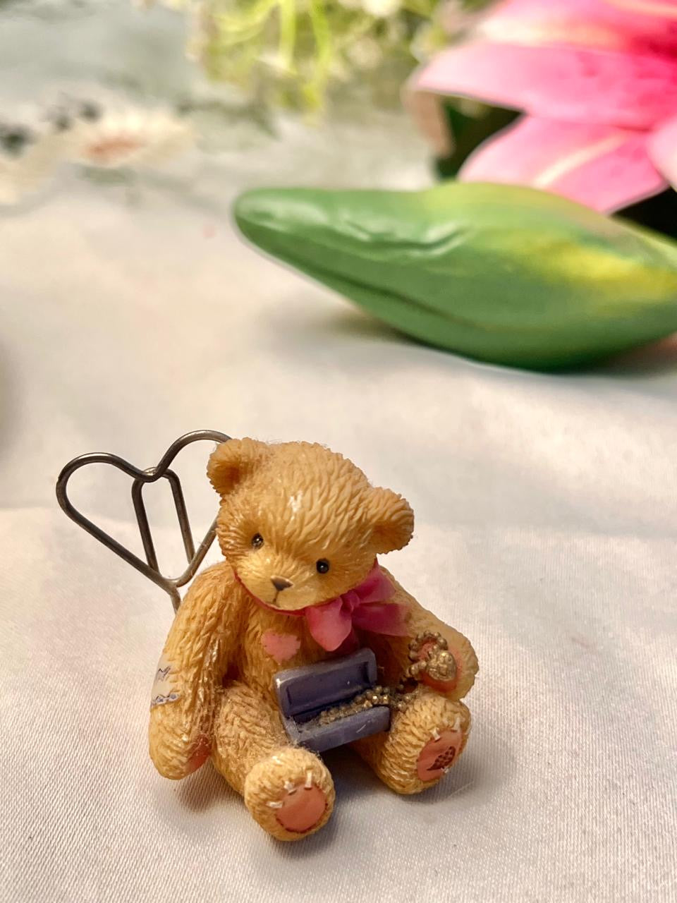 Cherished Teddies Bear Figurine Heart Wire & Gift Box 5 cm