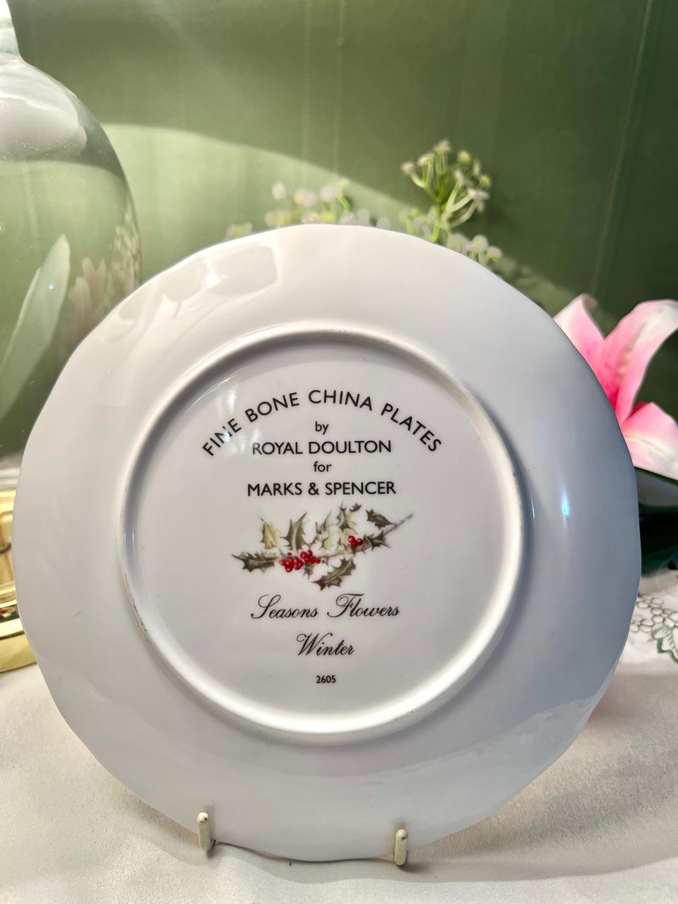 Royal Doulton Seasons Flowers Winter Bone China Plate 20cm