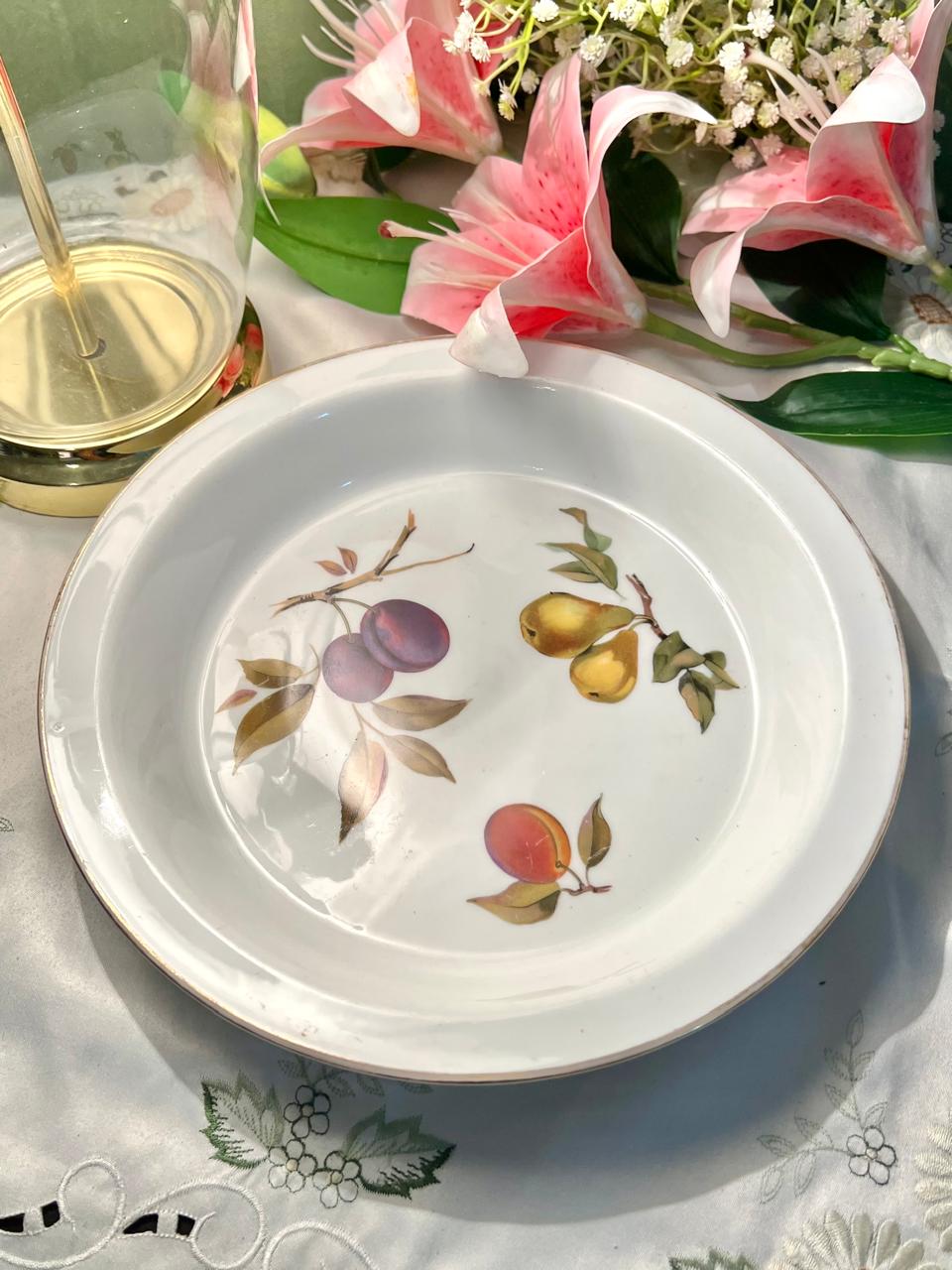 Royal Worcester Fruit Oven-Safe Serving Deep Plater 26cm
