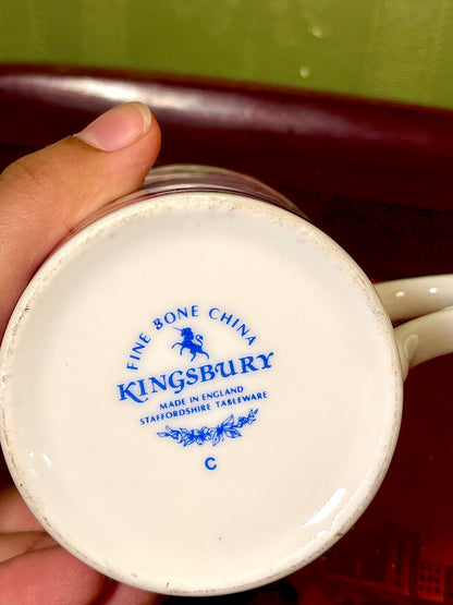 Kingsbury Fine Bone China Kitten & Roses Mug – Made in England 10cm