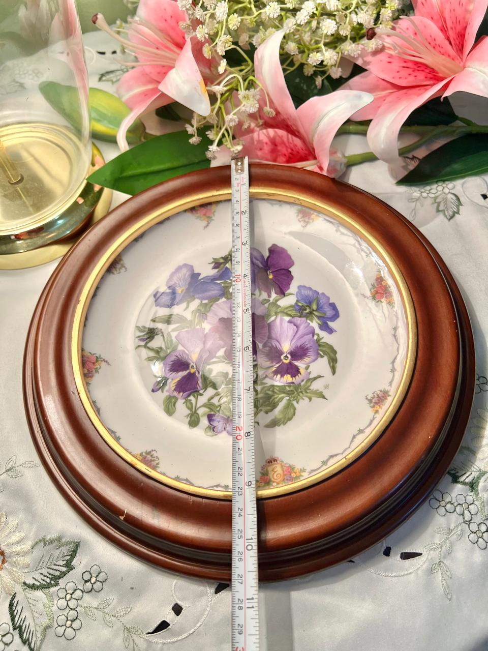 Royal Albert Pansies Framed Wall Plate 1990 28 cm
