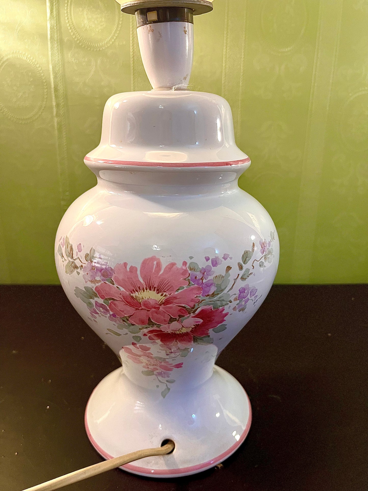 Vintage Floral Ceramic Hurricane Table Lamp with Glass Shade