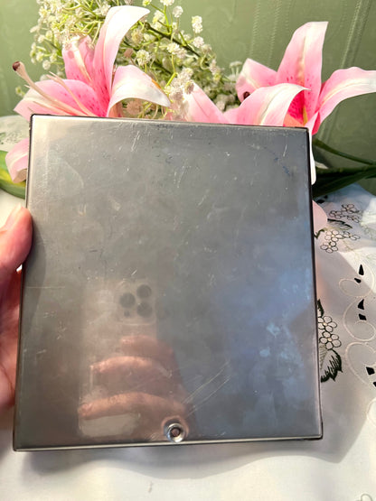 Vintage Silver-Tone Pressed Flower Photo Frame 17cm