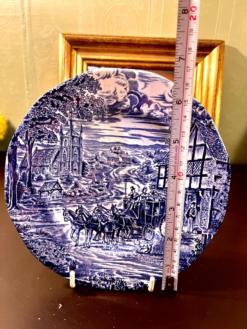 Vintage Blue & White Coaching Scene Plate – 8 Inch