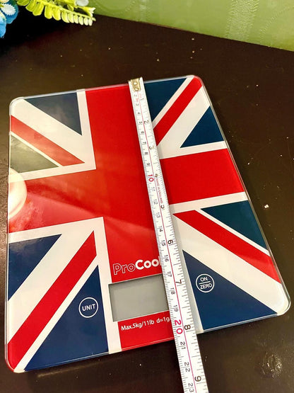 ProCook Union Jack Digital Kitchen Scale 8 Inch