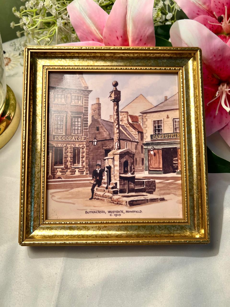 Buttercross Mansfield Framed Painting Gold-Tone Frame Approx. 18 cm