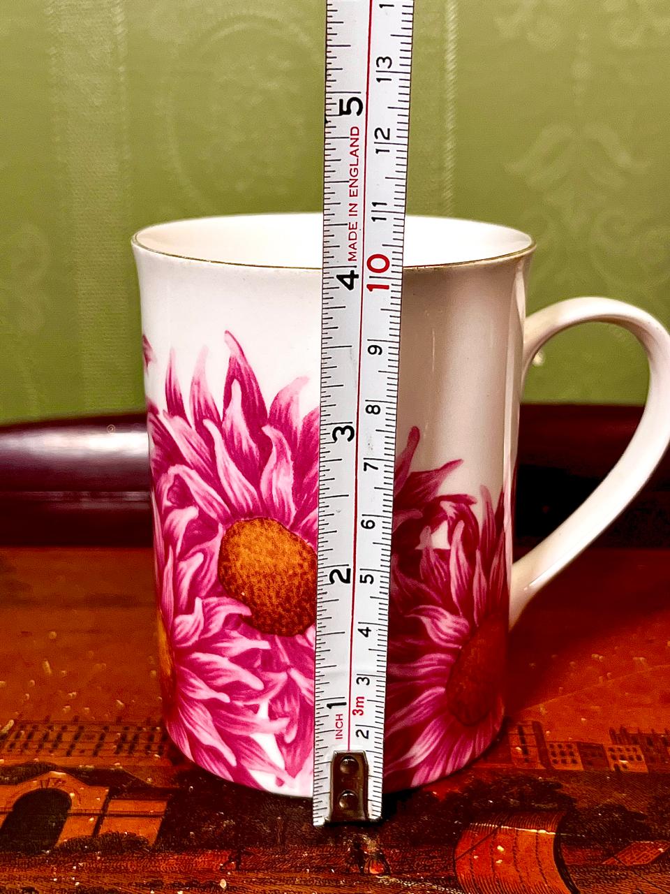 Pink Floral Fine Bone China Mug 4" – Large Chrysanthemum Design