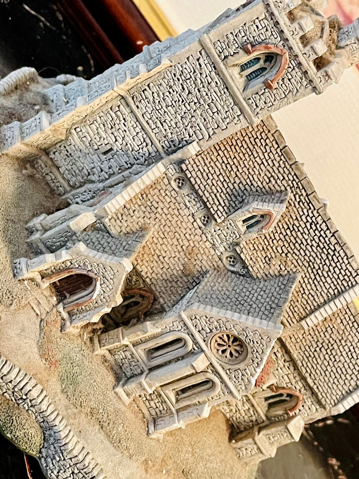 Cottage Collectible – Handcrafted Heritage Model