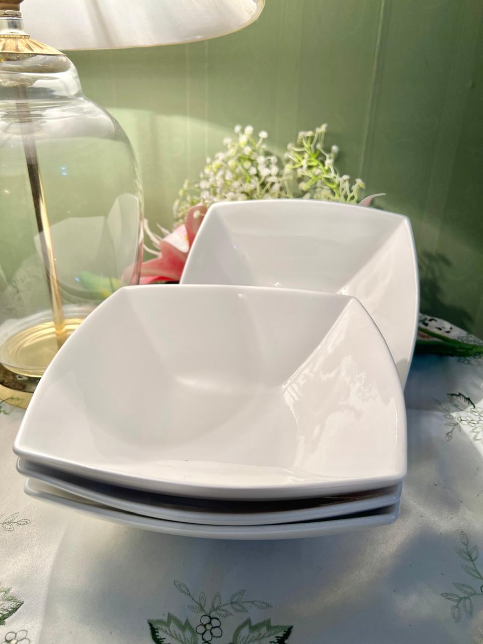 Pausa White Square Porcelain Large Serving Bowls (Each) – 20 cm