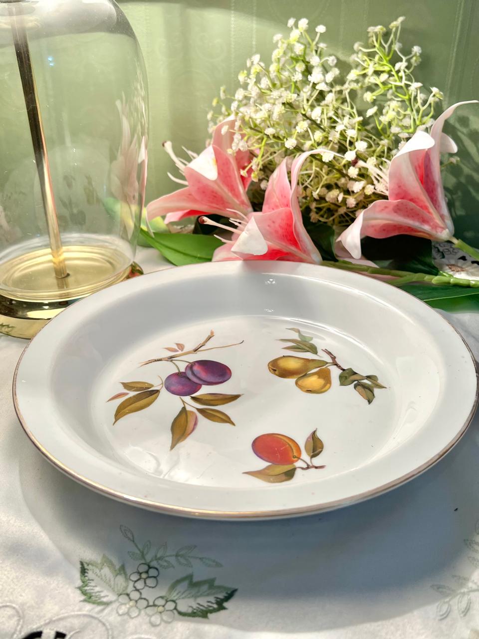 Royal Worcester Fruit Oven-Safe Serving Deep Plater 26cm
