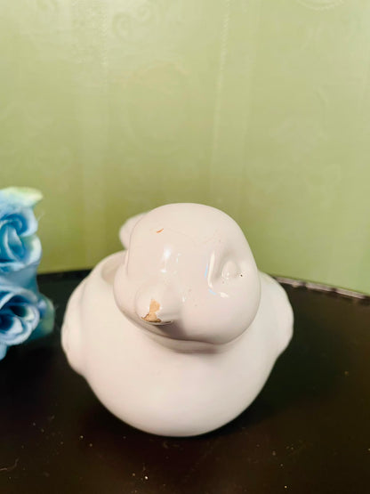 White Ceramic Bird Planter – Sculpted Vintage Style, 4 Inch