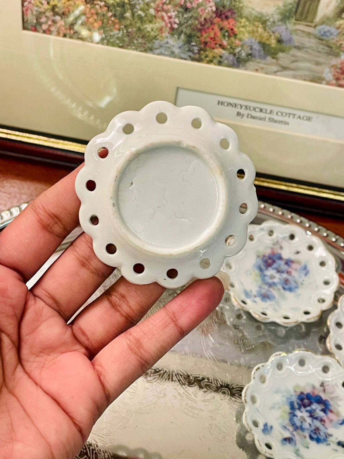 Vintage Pierced-Edge Mini Floral Plates – Delicate Porcelain Set of 4