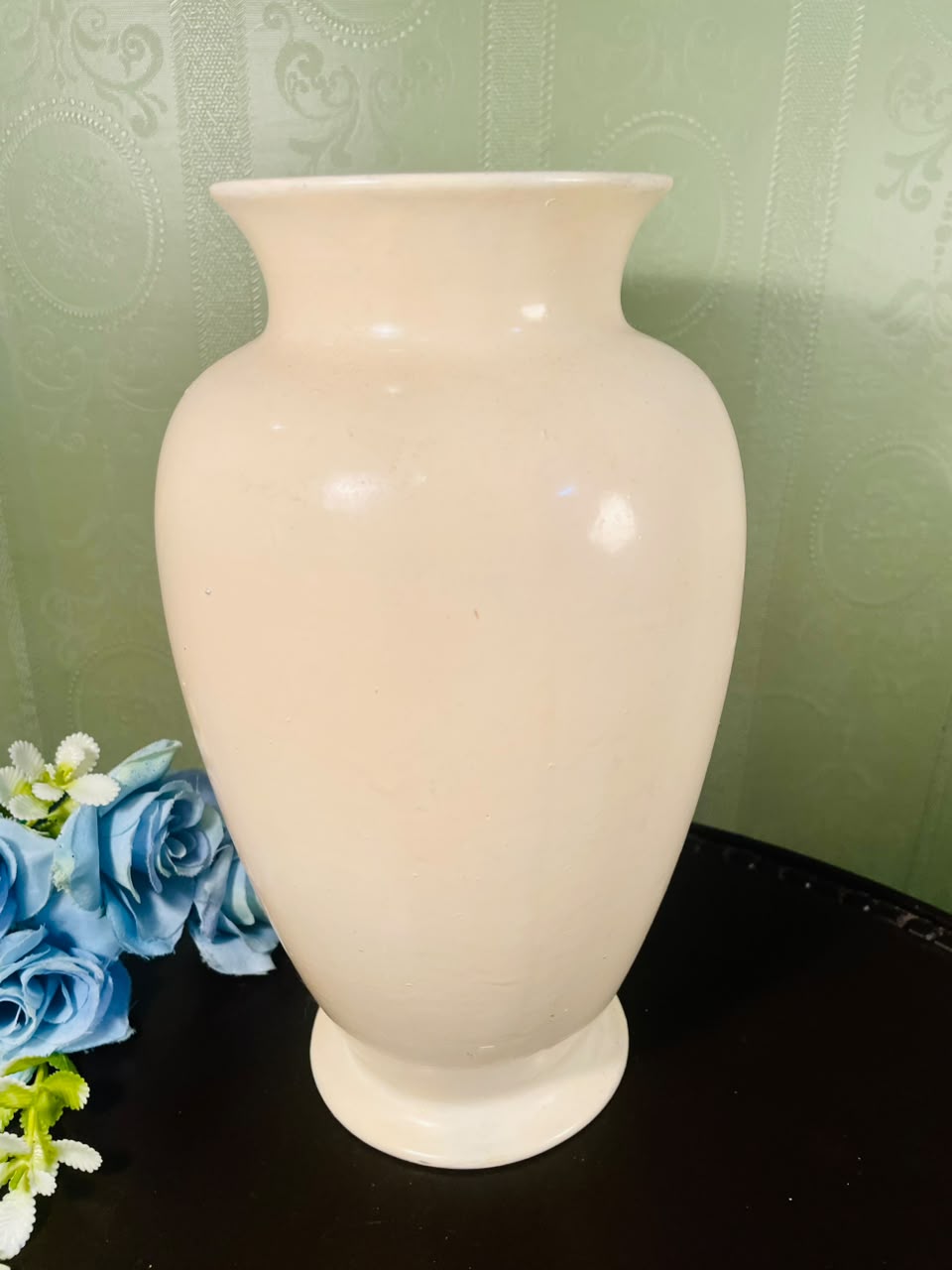 Large Ivory Ceramic Floor Vase – 10 Inch Minimalist Decorative Vase
