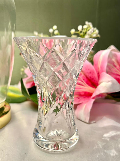 Clear Cut Crystal Flared Vase – Approx. 5 Inch