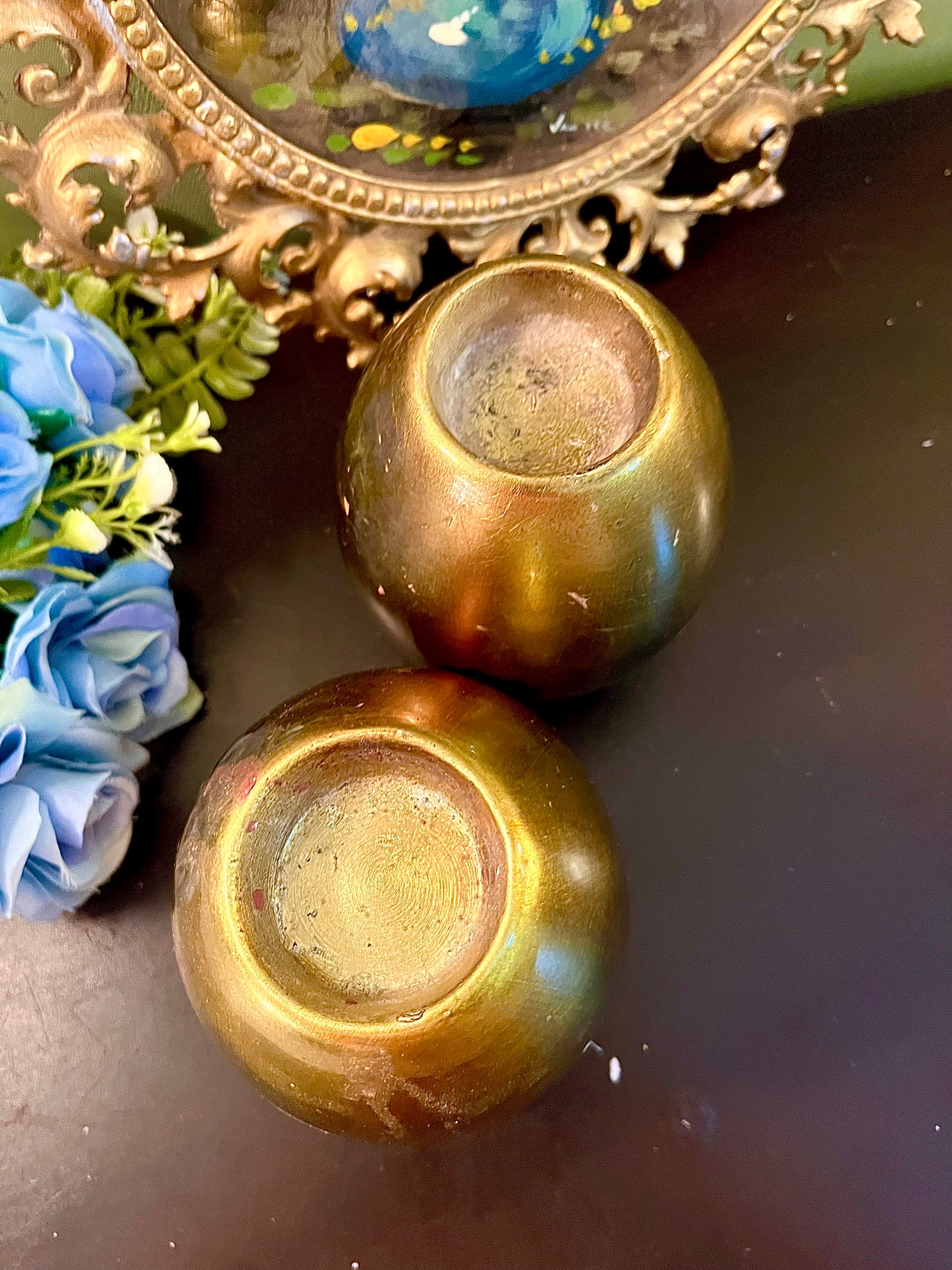 Pair of Gold Iridescent Egg-Shaped Decorative Vases