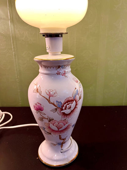 Vintage Floral Ceramic Table Lamp 16 Inch