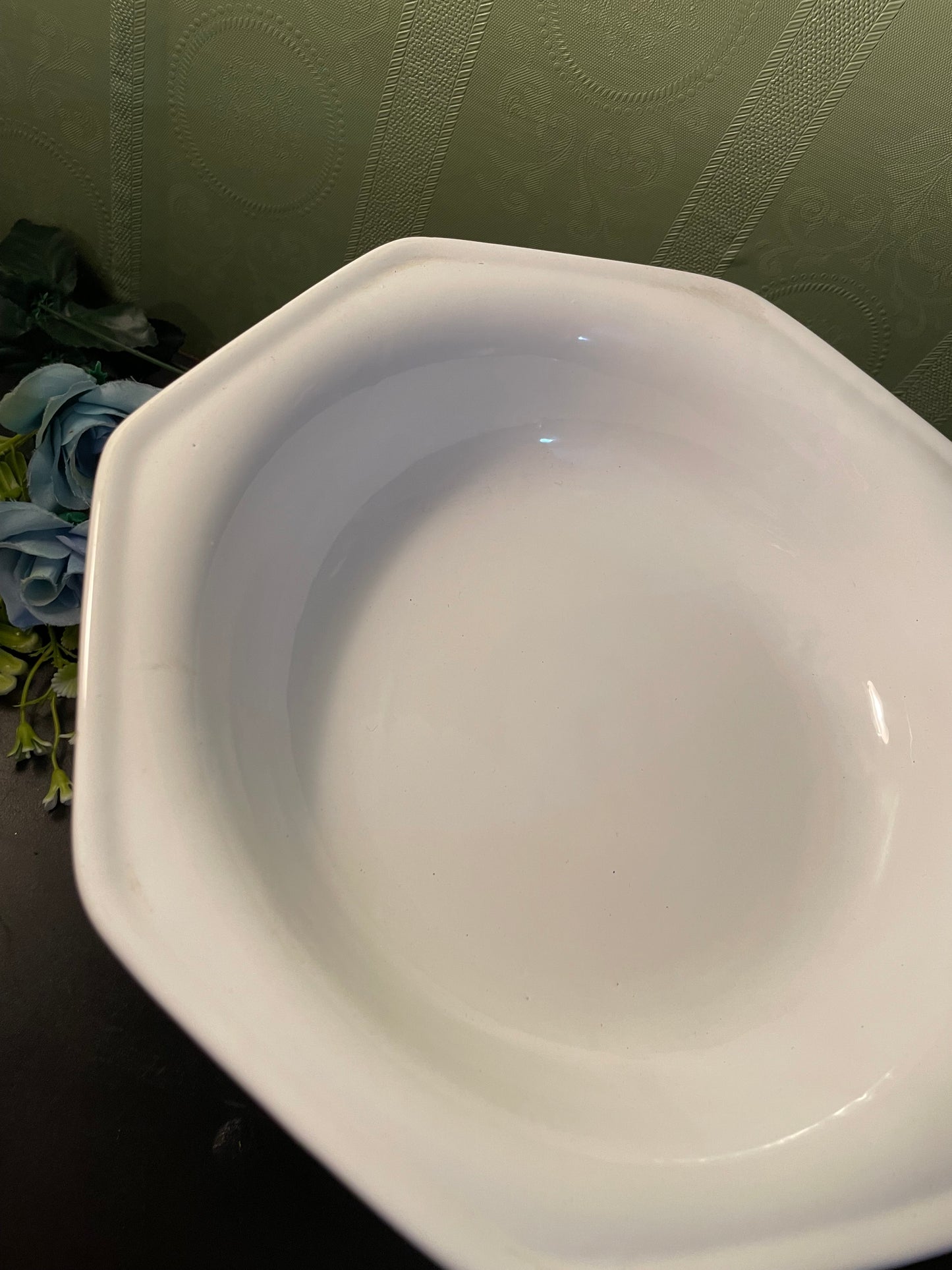 White Ceramic Footed Pedestal Serving Bowl Decorative Centerpiece Dish