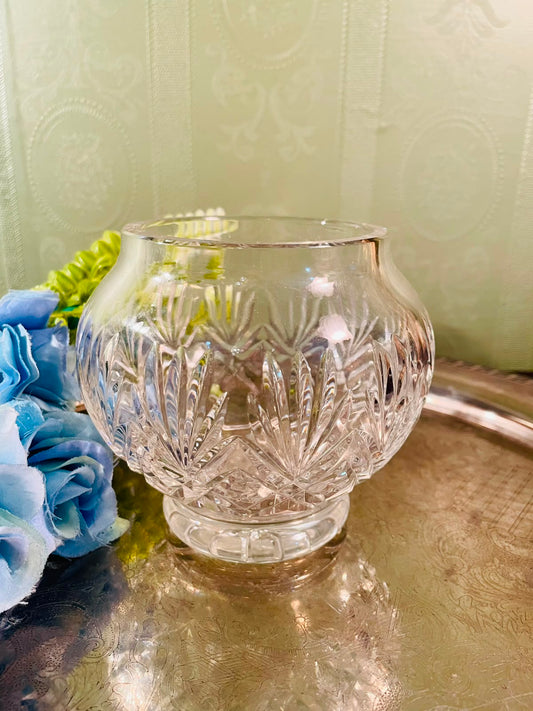 Clear Crystal Leaf-Cut Pedestal Vase – 4.5 Inch