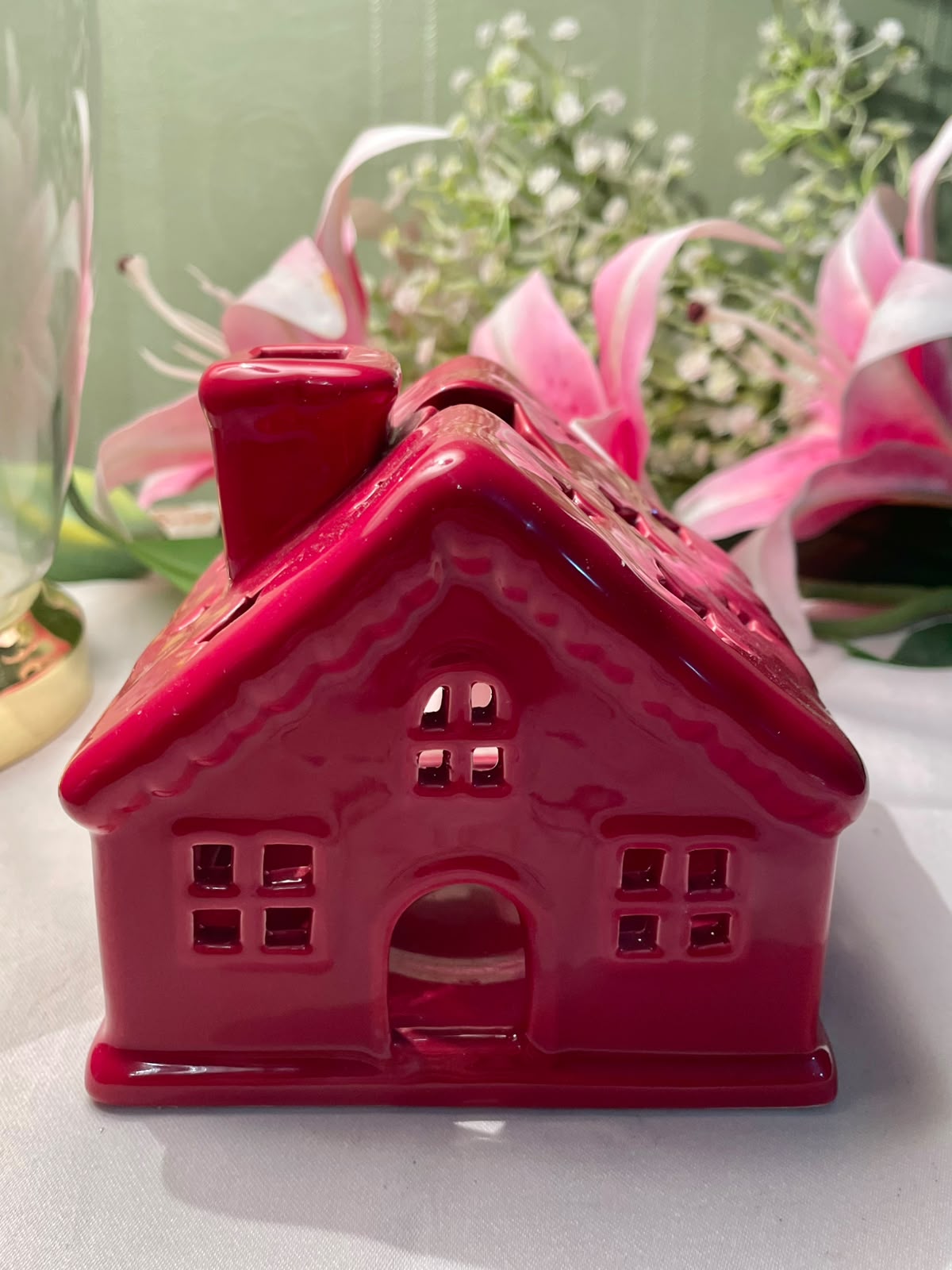 Red Ceramic House Ornament Buner 4.5 Inch