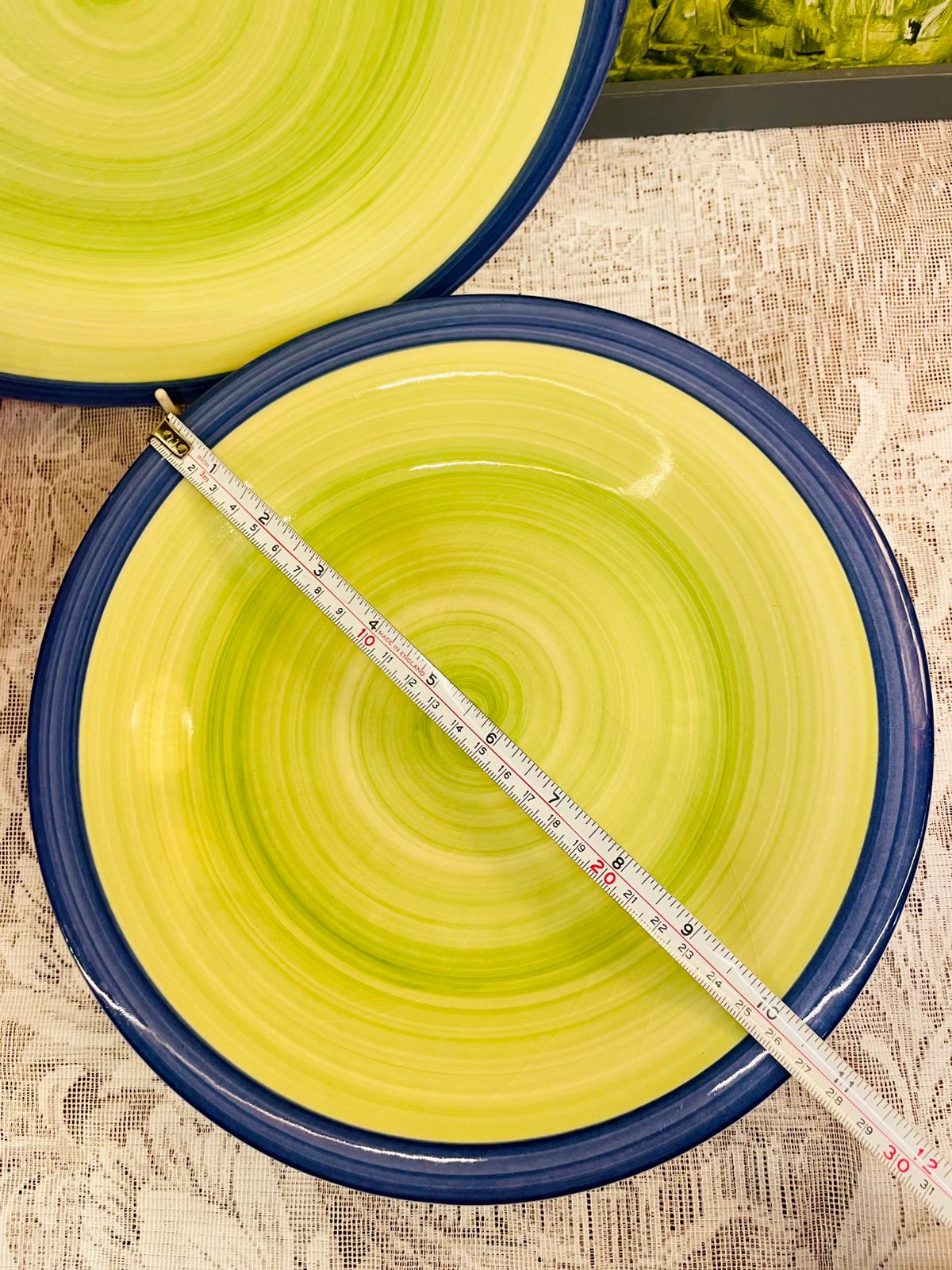 Vintage Green Swirl Ceramic Wall Plater with Blue Rim 10.5 in
