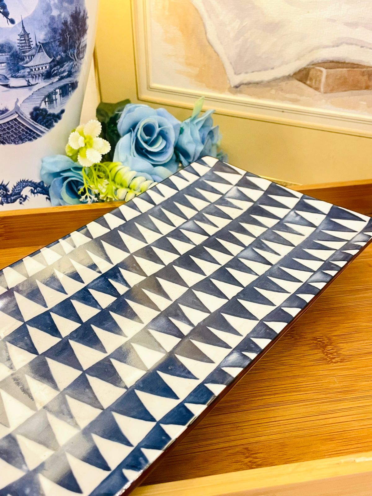 Geometric Porcelain Plater – Oven Safe with Triangular Design – 11 Inches