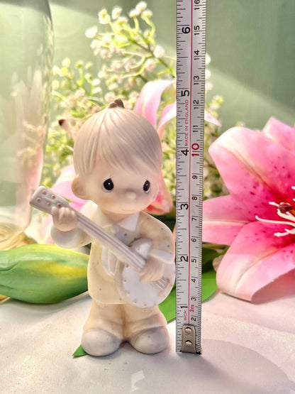 Precious Moments Style Boy with Guitar Figurine – Approx. 11 cm