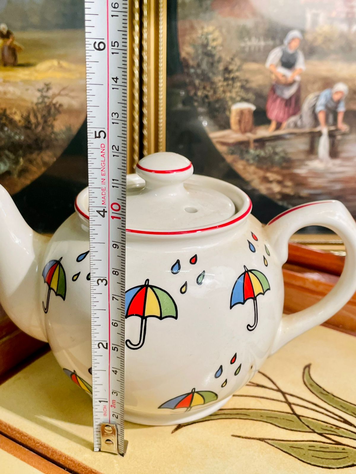 Vintage Umbrella Pattern Teapot – Made in England