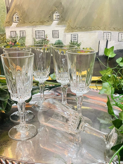 Set of 6 Vintage Luminarc Champagne Glasses – French Glassware