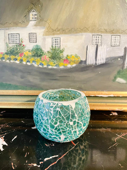 mosaic glass candle holder, tealight holder bowl, cracked glass décor, turquoise candle holder, round mosaic tealight, decorative glass bowl, handmade candle holder, tealight glass lantern, festive mosaic décor, turquoise mosaic bowl