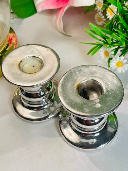 Silver-Tone Candle Holders – 2 Pieces, 8 cm