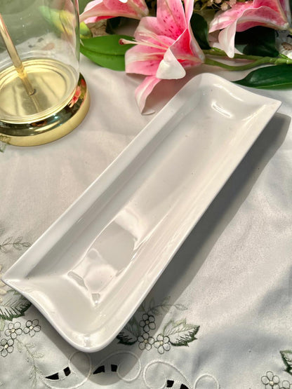 Dunelm Hotel Chelsea White Rectangular Serving Platter – 30 cm Porcelain Plater