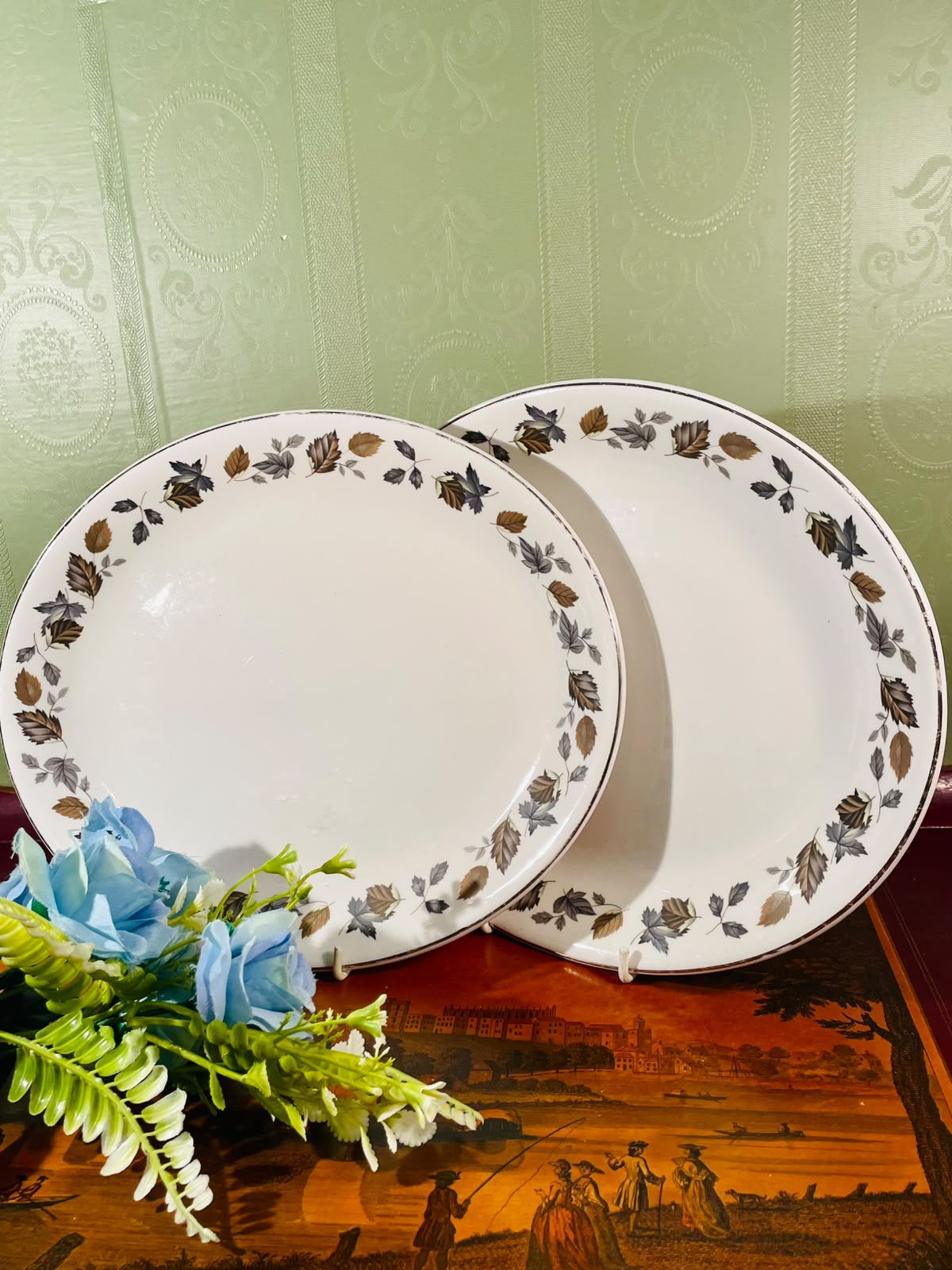 Brown Leaf Border Ceramic Serving Platter – 11 Inch