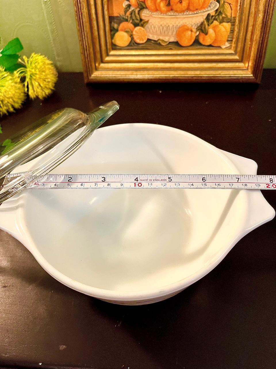Pyrex Casserole Dish White Lidded Serving Dish 20 cm Glass Cover