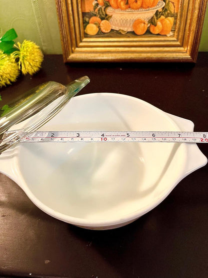 Pyrex Casserole Dish White Lidded Serving Dish 20 cm Glass Cover