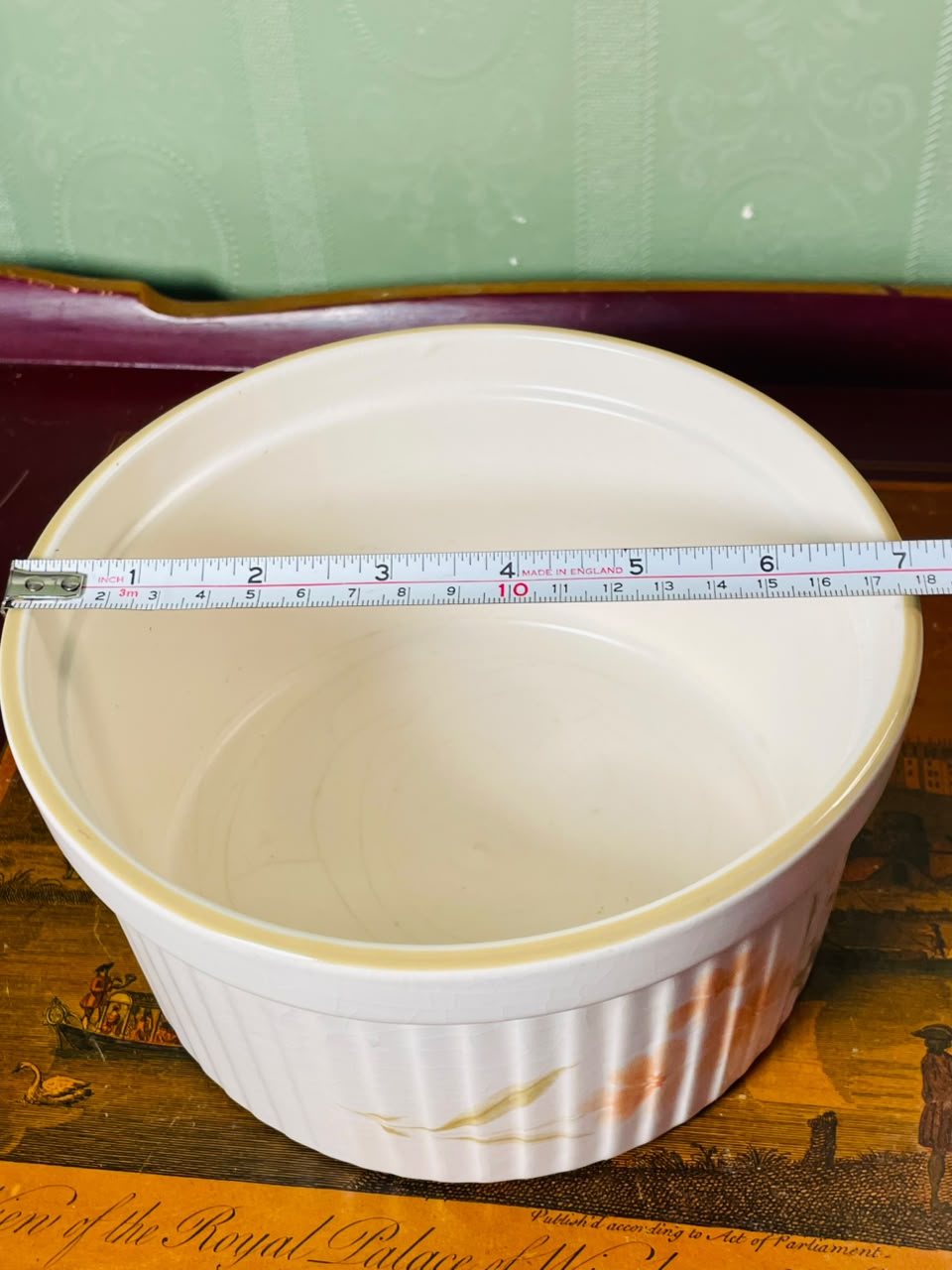 Vintage Floral Ceramic Casserole Baking Dish – 7 Inch