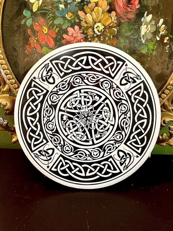 Celtic Knot Decorative Wall Plate 8 Inch