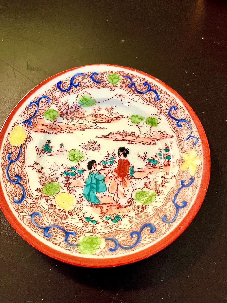 Vintage Chinese Scenic Porcelain decorative Plate – 5 Inch