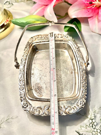 Queen Anne Silver Ornate Serving Dish with Handle 18 cm