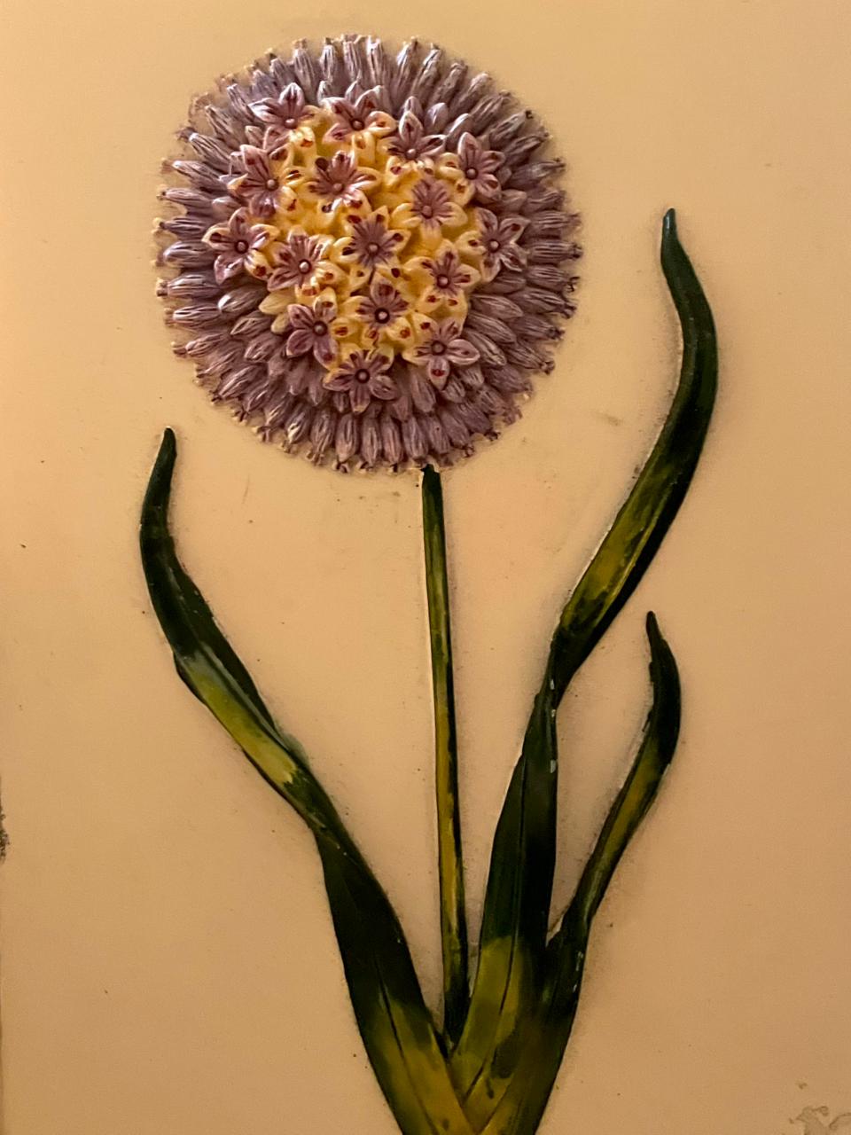 Vintage 3D Floral Wall Plaque – Allium Flower Relief Art (England)