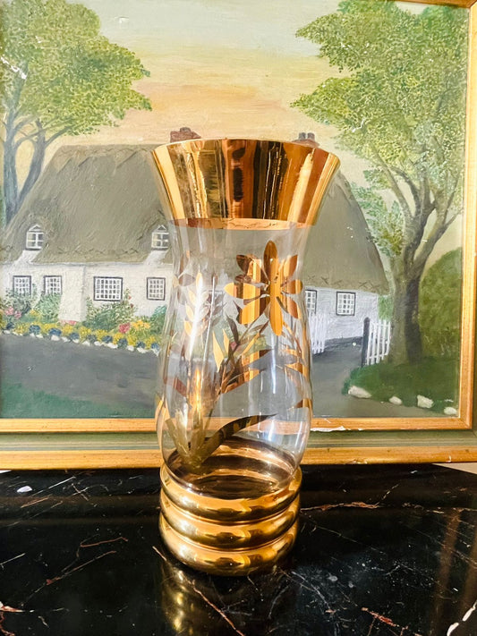 gold rim glass vase, vintage glass decor, hand gilded vase, bohemian glass vase, floral etched glass, luxury home decor pakistan, european vintage vase, 24k gold accent vase, crystal vase decor, sunset kitchen vintage