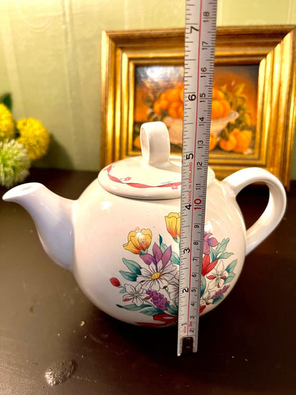 Vintage Floral Ceramic Teapot – 5 Inch Cottage Tea Pot