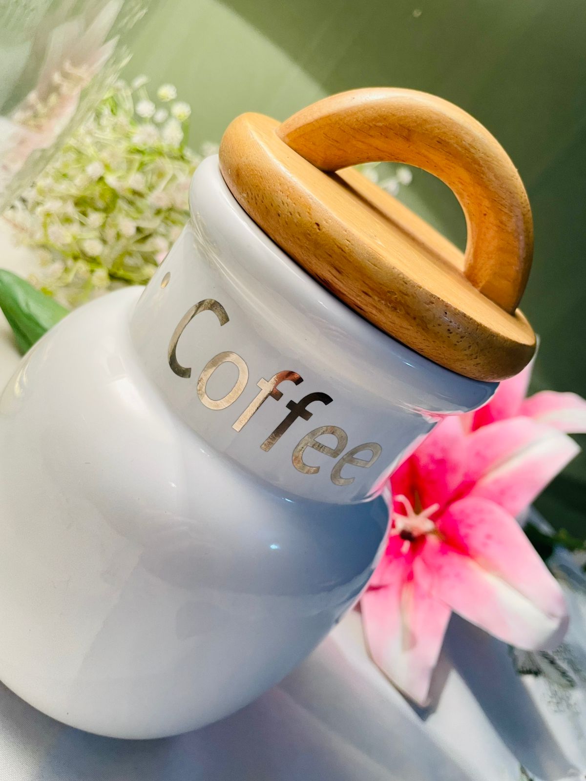 London Pottery Coffee Ceramic Airtight Storage Jar with Wooden Lid 7 inch