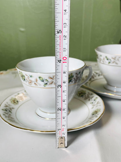 Vintage Green Floral Gold-Trim Cup & Saucer 4-Piece Set