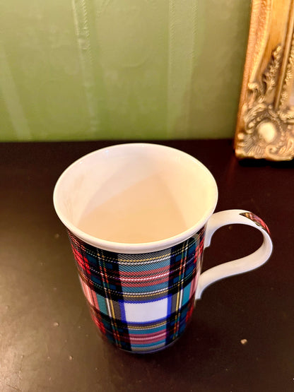 Tartan Plaid Ceramic Mug – Scottish Style Coffee Cup