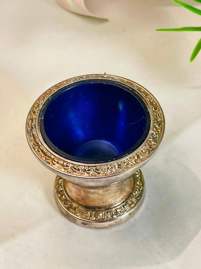 Silver-Tone Egg Cup with Blue Interior – 6 cm